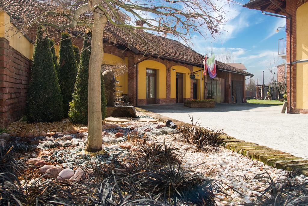 Casa Del Grande Vecchio Acomodação com café da manhã Airasca Exterior foto
