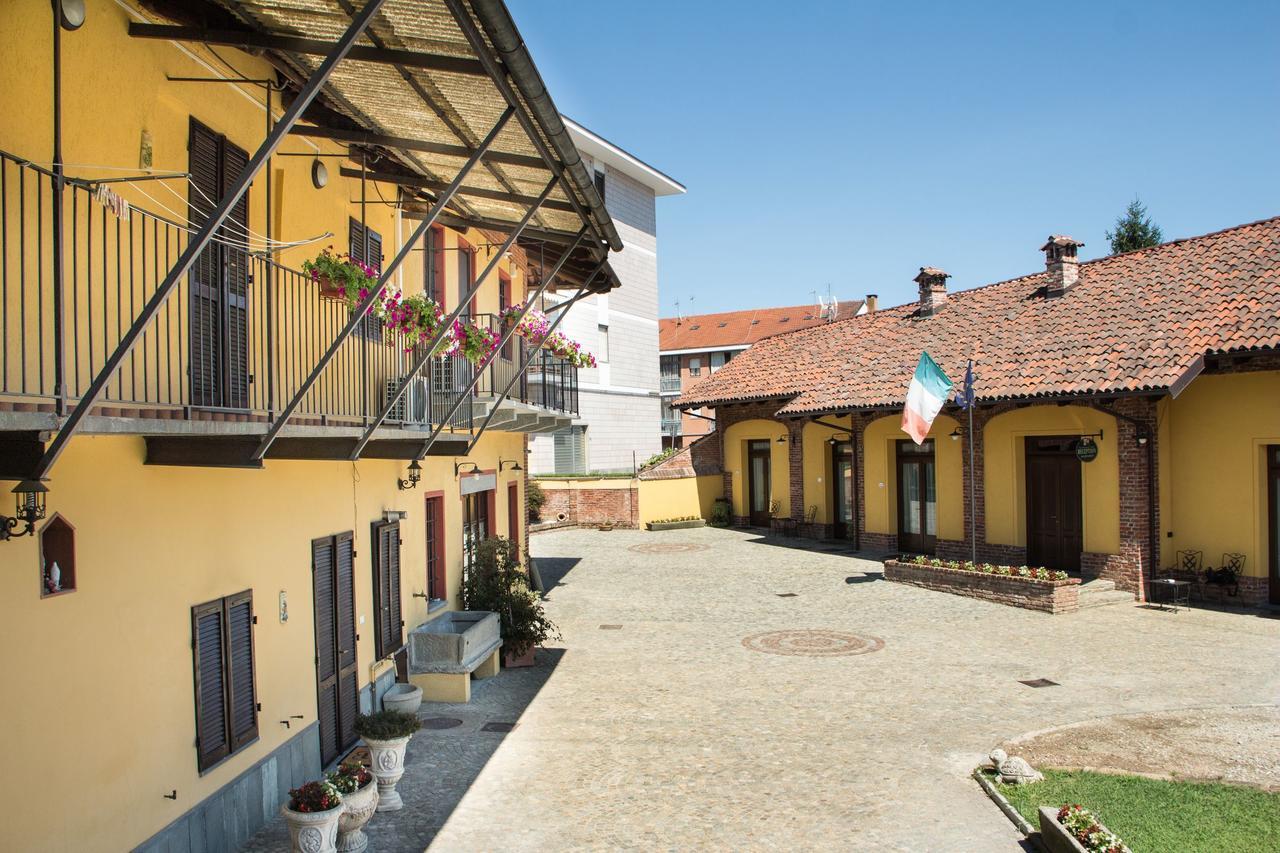 Casa Del Grande Vecchio Acomodação com café da manhã Airasca Exterior foto