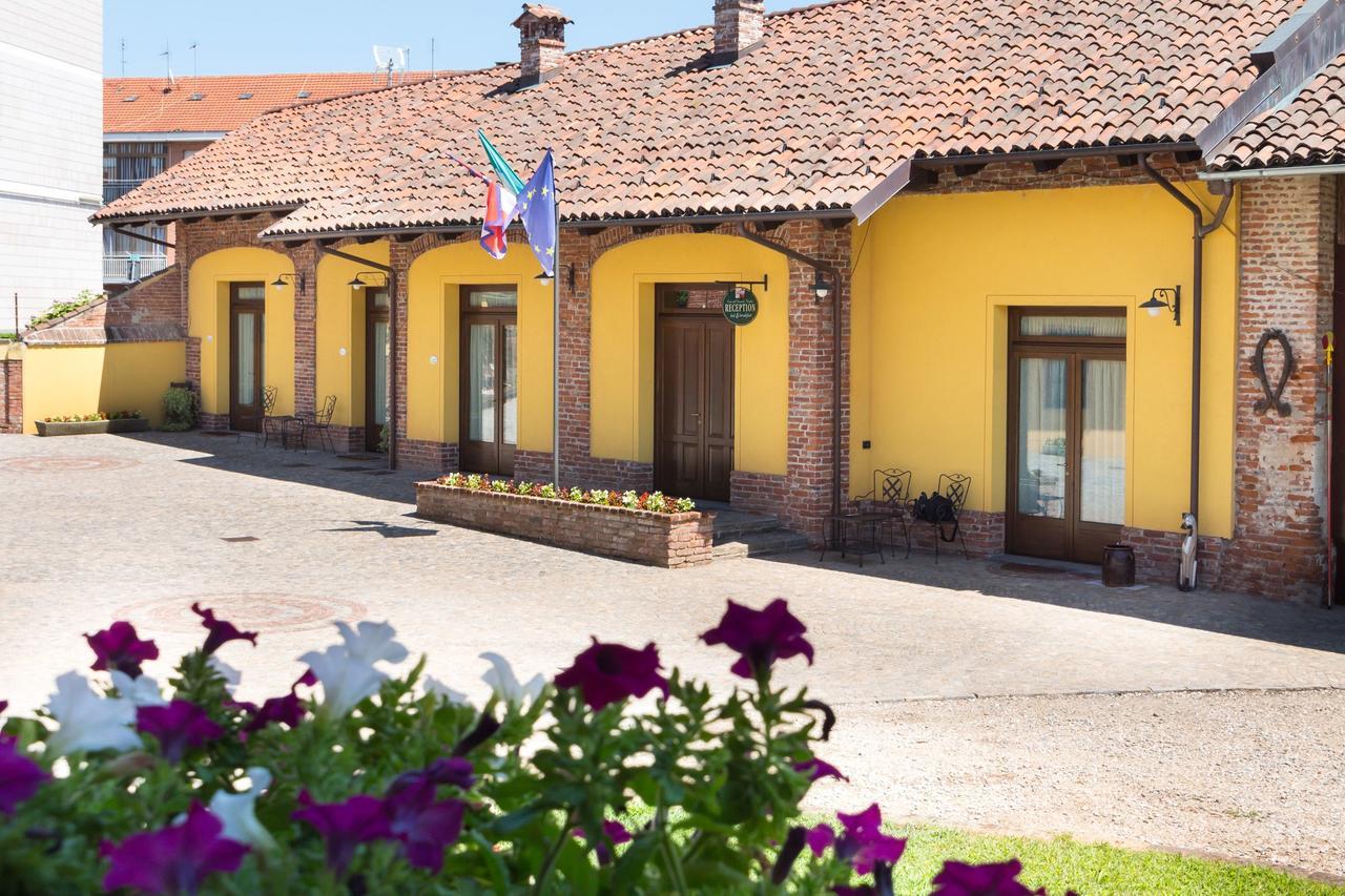 Casa Del Grande Vecchio Acomodação com café da manhã Airasca Exterior foto