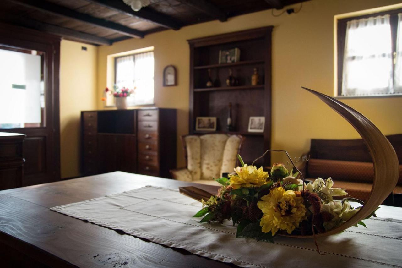 Casa Del Grande Vecchio Acomodação com café da manhã Airasca Exterior foto
